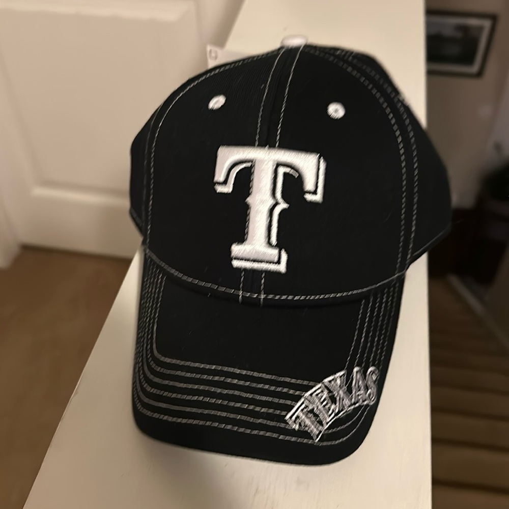Texas rangers MLB hat brand new 100 percent cotton